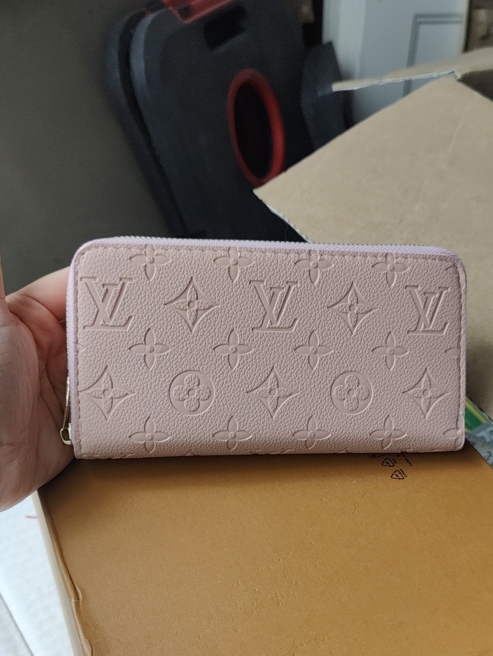 Source Unknown Zip Wallet Blush Pink Empreinte Long Wallet
